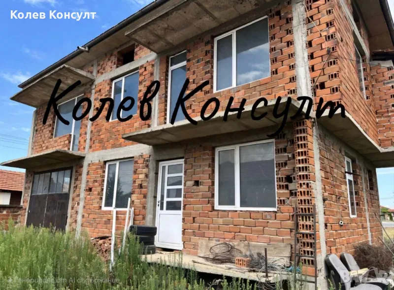 Продавам двуетажна къща на груб строеж в село Градина,община Първомай , снимка 1