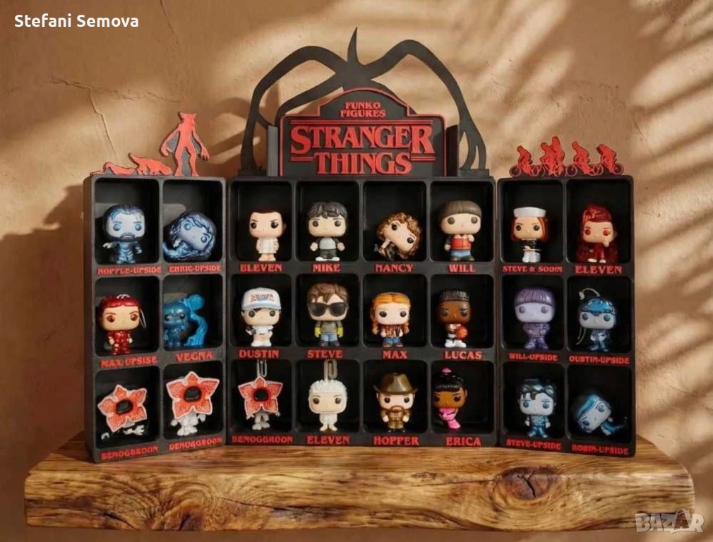 Stranger Things - Поставка за фигурки Kinder Joy , снимка 1