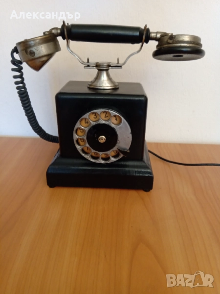 Български ретро телефон, снимка 1