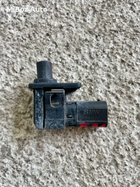 Датчик отваряне на преден капак БМВ BMW, снимка 1