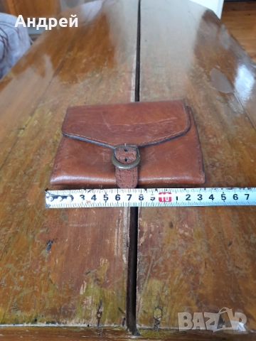 Стара кожена чантичка за колан, снимка 2 - Други ценни предмети - 52084508