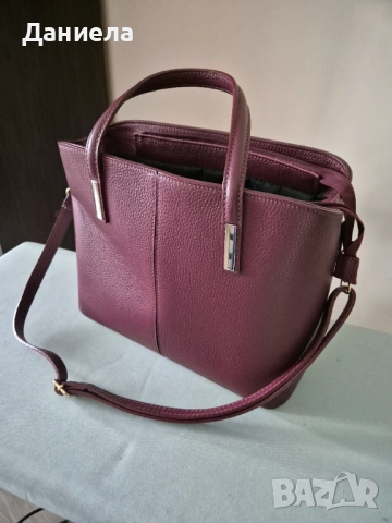 Дамска кожена чанта в бордо , снимка 3 - Чанти - 53423269