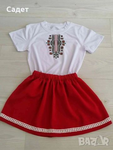 Тениска и пола с фолклорен мотив / носия