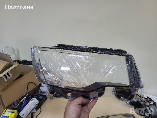 Дясно стъкло за фар Jeep Cherokee WK2 dqsno styklo far джип чероки вк2, снимка 6 - Части - 46369386