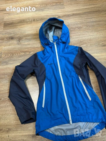 Висок клас дамско Hard Shell яке Bergans of Norway Letto V2 3L Dermizax Waterproof 20.000мм Jacket ,, снимка 4 - Якета - 54278957