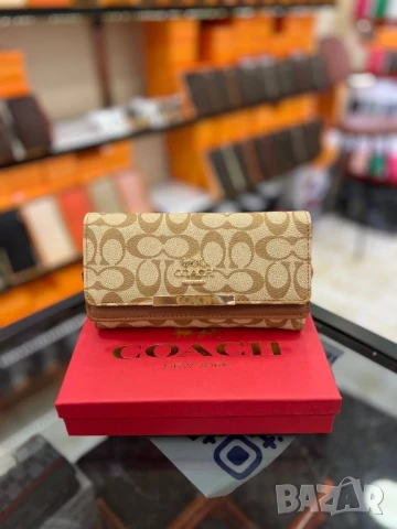портмонета в кутия coach , снимка 5 - Портфейли, портмонета - 51270681