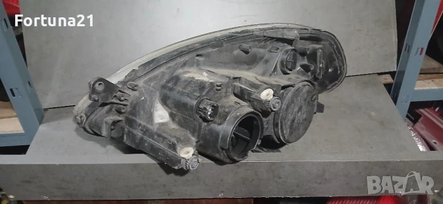 Lancia Musa / Ypsilo - фар с лупа, снимка 2 - Части - 50622318