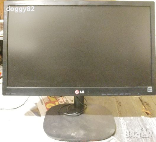 Монитор LG 19M35A, снимка 1 - Монитори - 45509839