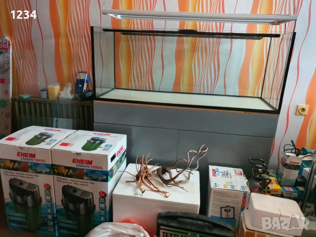 Продавам Аквариум , снимка 2 - Аквариуми - 52897654