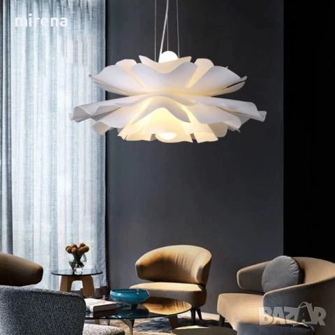 Топъл романтичен полилей акрилен, форма на венчелистче, креативно 220, снимка 2 - Лампи за таван - 52122611