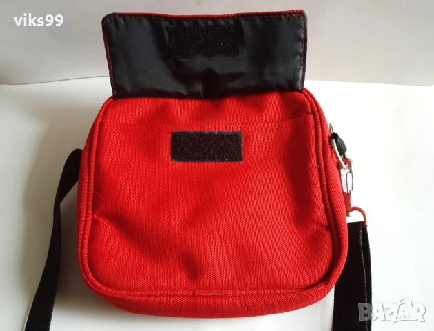 Чанта за през рамо Ferrari Official Licensed Product , снимка 4 - Чанти - 52904383