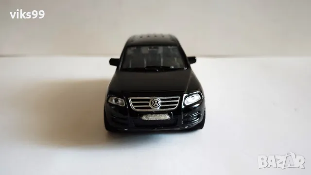 VW Volkswagen Touareg Maisto - Мащаб 1:42, снимка 6 - Колекции - 48074620