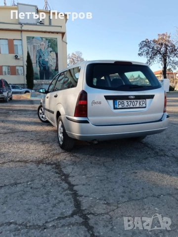 Ford Focus 1.8TDI 90hp Clima-Отличен!, снимка 7 - Автомобили и джипове - 53063492