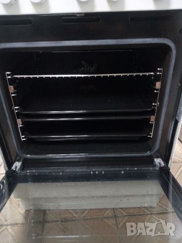 Като нова свободно стояща печка с керамичен плот VOSS Electrolux 60 см широка 2 години гаранция!, снимка 9 - Печки, фурни - 46124098