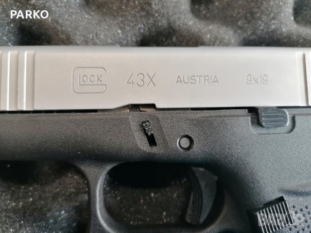 Glock 43 X slim silver slide НОВ , снимка 2 - Бойно оръжие - 44971742