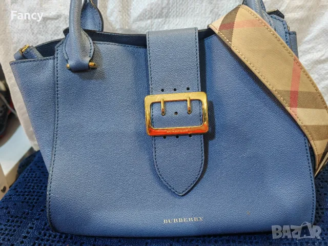 Дамска чанта Burberry , снимка 8 - Чанти - 47372846