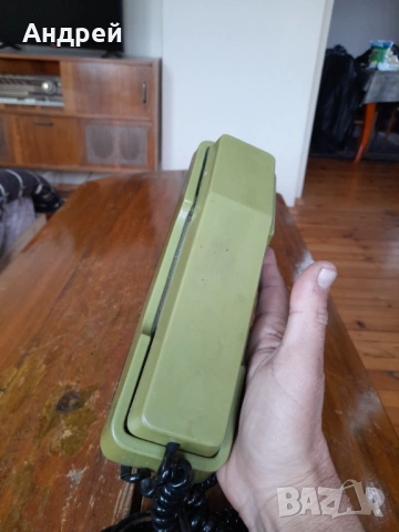 Стар телефон #22, снимка 2 - Антикварни и старинни предмети - 54174181