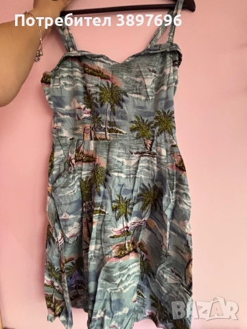 Рокля с палми цветя 