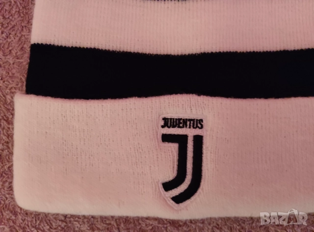 Лицензирана зимна шапка Ювентус, снимка 2 - Фен артикули - 52774293