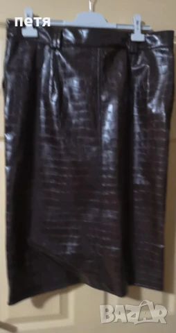 кожена пола, снимка 2 - Поли - 51234472