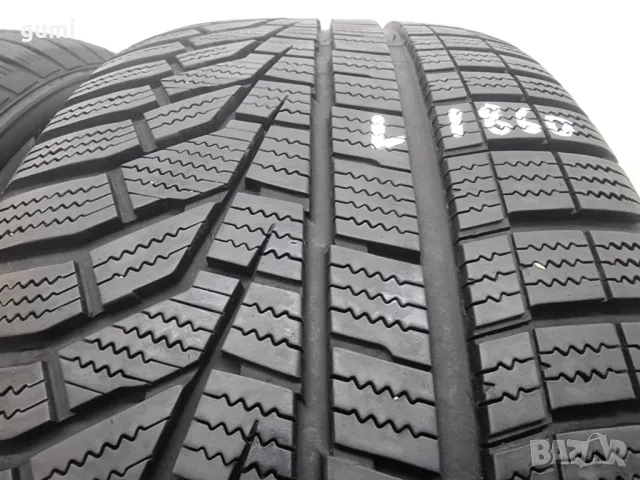 2бр зимни гуми 235/55/17 HANKOOK L01860 , снимка 2 - Гуми и джанти - 48343397