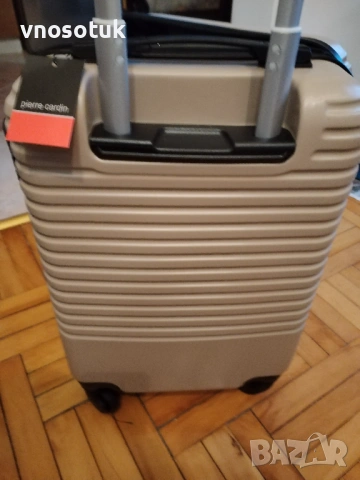 Малък Куфар с твърд корпус Pierre Cardin  – размер S , снимка 7 - Куфари - 53295459