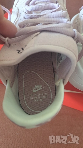 Nike НОВИ 40€, снимка 4 - Маратонки - 54300190