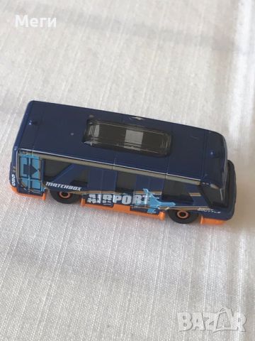 Matchbox 2016 Blue Swift Shuttle Airport, снимка 3 - Колекции - 45631432