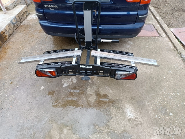 Стойка за мотор или велосипед.монтира се на теглич