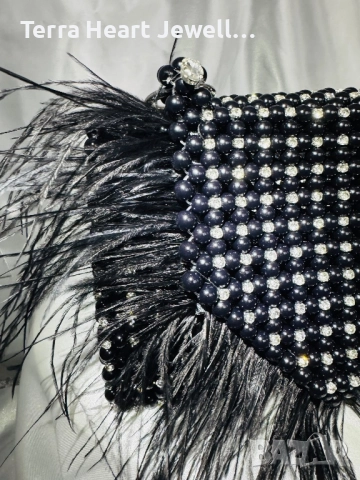 Чанта от пера перли и кристали, снимка 17 - Чанти - 52061060