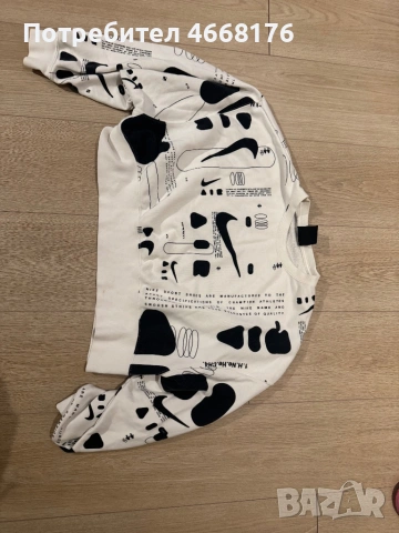 Суетшърт Nike, снимка 2 - Спортни екипи - 53685926