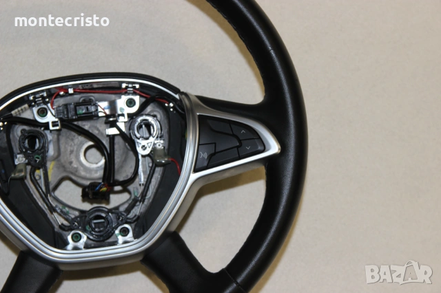 Кожен волан Dacia Duster (2022-2024г.) мултифункционален, снимка 5 - Части - 53129788