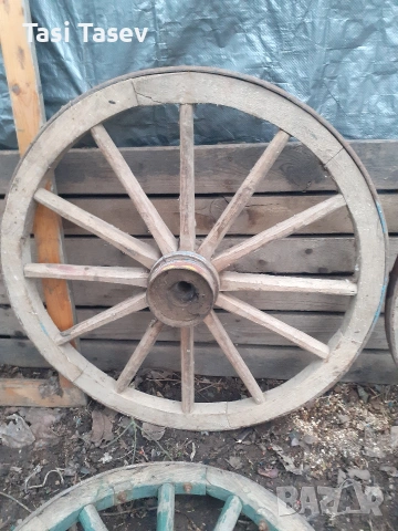 Колела от каруца, снимка 2 - Декорация за дома - 52792748