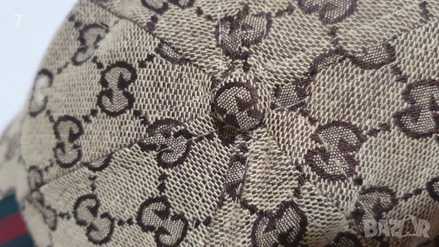 Оригинален кожен колан и шапка Gucci Italy , снимка 9 - Колани - 52058810