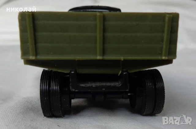 Ретро детски камиончета метални и пластмасови оригинални СССР мащаб 1/43, снимка 6 - Колекции - 50929333
