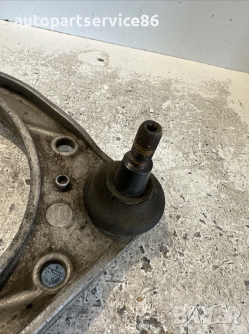 Горен преден носач ляв за Volkswagen Touareg 3.0 Tdi (2009) 7L0407047B, снимка 3 - Части - 54198024