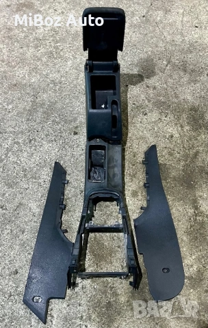 Централна конзола Фолксваген Голф 6 VW Golf, снимка 2 - Части - 53568131