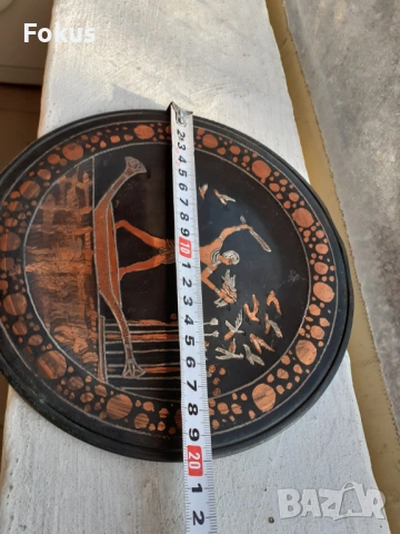 Масивна медна чиния за стена, снимка 5 - Антикварни и старинни предмети - 53490706