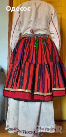 Автентична носия от Северозападна България , снимка 9 - Антикварни и старинни предмети - 46242024