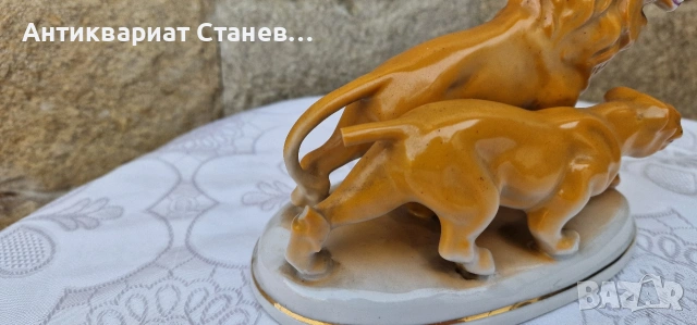 Българска порцеланова фигура- лъв и лъвица, снимка 7 - Декорация за дома - 53875233