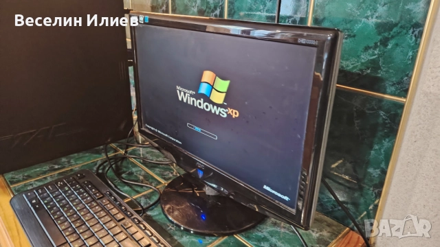 Настолен компютър + Монитор, снимка 3 - Работни компютри - 52362733