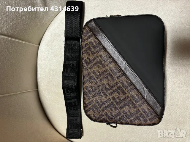 Мъжка чанта Fendi, снимка 3 - Чанти - 48157990