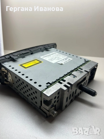 Car Stereo CD/Radio for Toyota Aygo / Citroën C1 / Peugeot 107, снимка 2 - Аксесоари и консумативи - 53902669