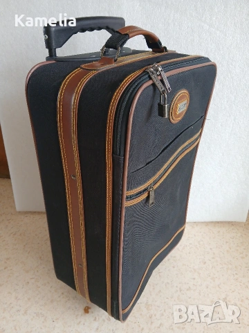 Куфар на колелца 