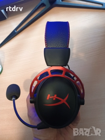 Hyperx cloud alpha wireless, снимка 2 - Слушалки за компютър - 52750320