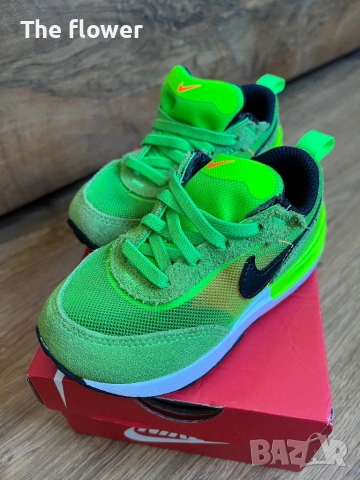 Nike Waffle One маратонки - №23,5, снимка 2 - Детски маратонки - 53266316