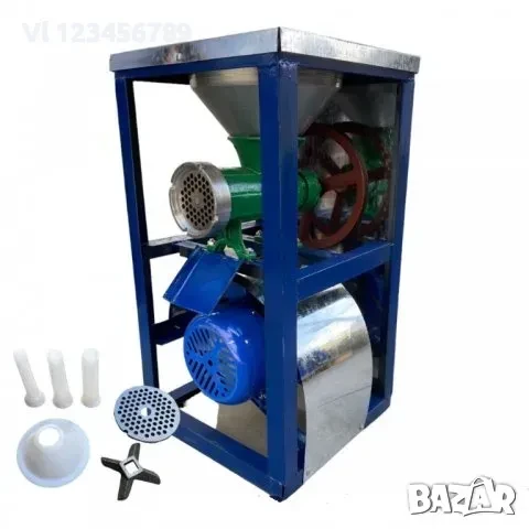 Чугунена електрическа месомелачка №32 метална фуния + плот, снимка 3 - Месомелачки - 50740779