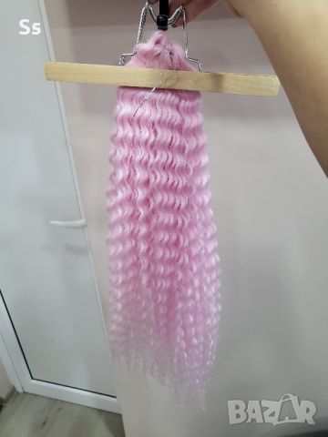 розов канекалон на вълни , снимка 1 - Аксесоари за коса - 45420605