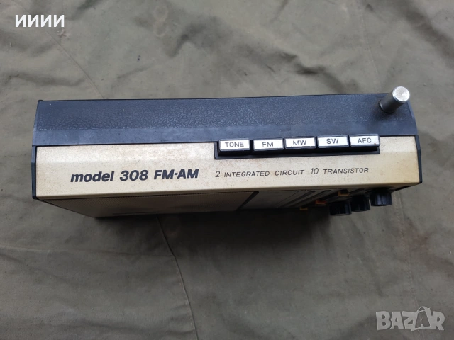 Радио транзистор Сокол, снимка 2 - Радиокасетофони, транзистори - 53949042