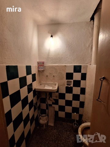 Обзаведена стая Център до метро Театрална, снимка 7 - Стаи под наем - 52219814